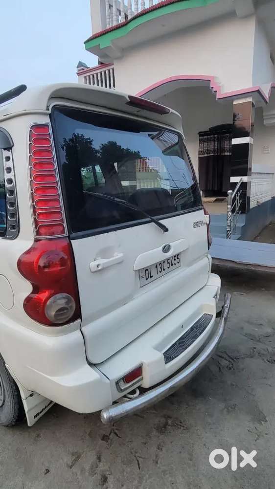 Mahindra Scorpio Sle 2013  गाड़ी फुल मेंटेन में है 1 रुपया काम नही है
