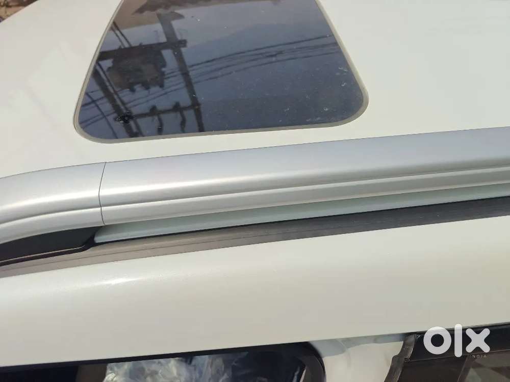 Maruti Brezza Zxi 2026
