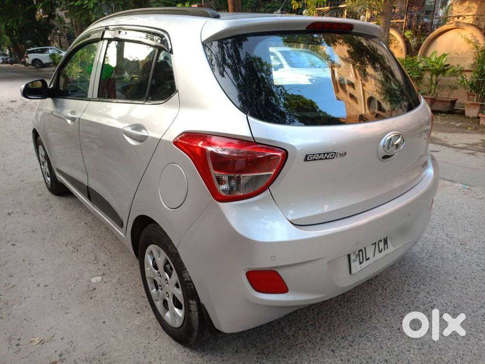 Hyundai Grand I10 Sportz Cng, 2017, Cng & Hybrids
