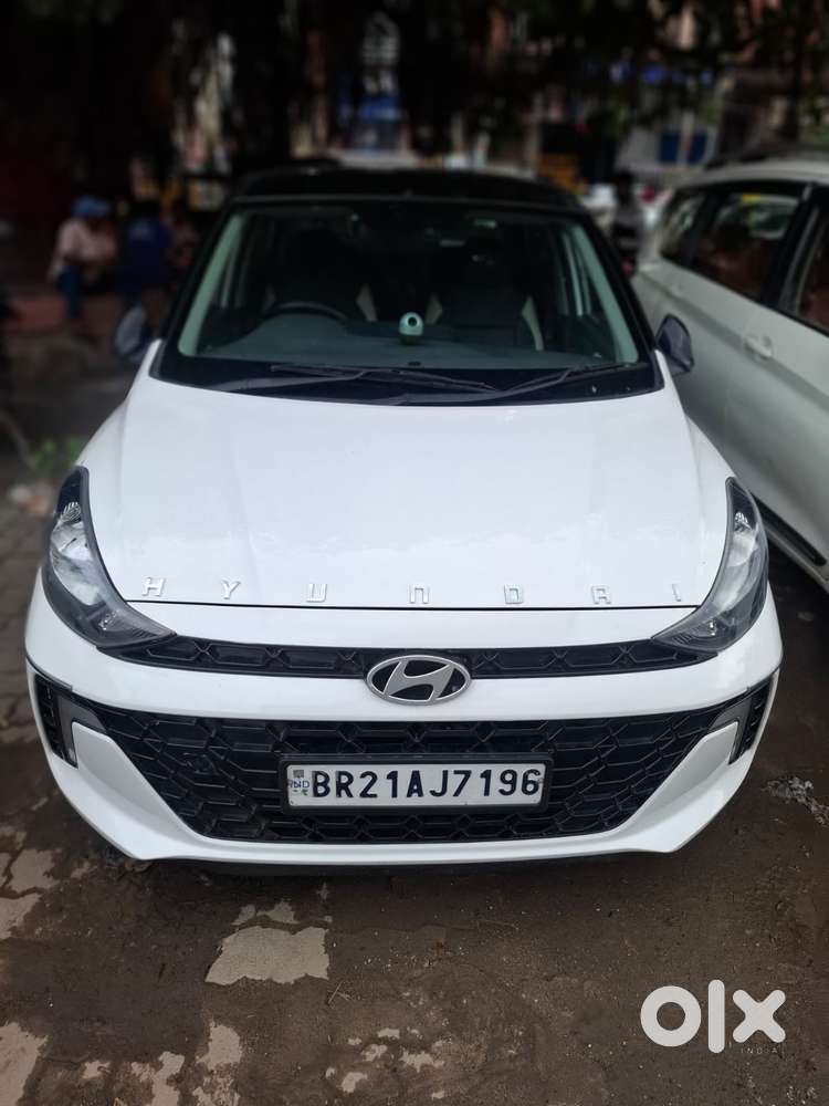 Hyundai Aura Sx 1.2 Cng, 2025, Cng & Hybrids