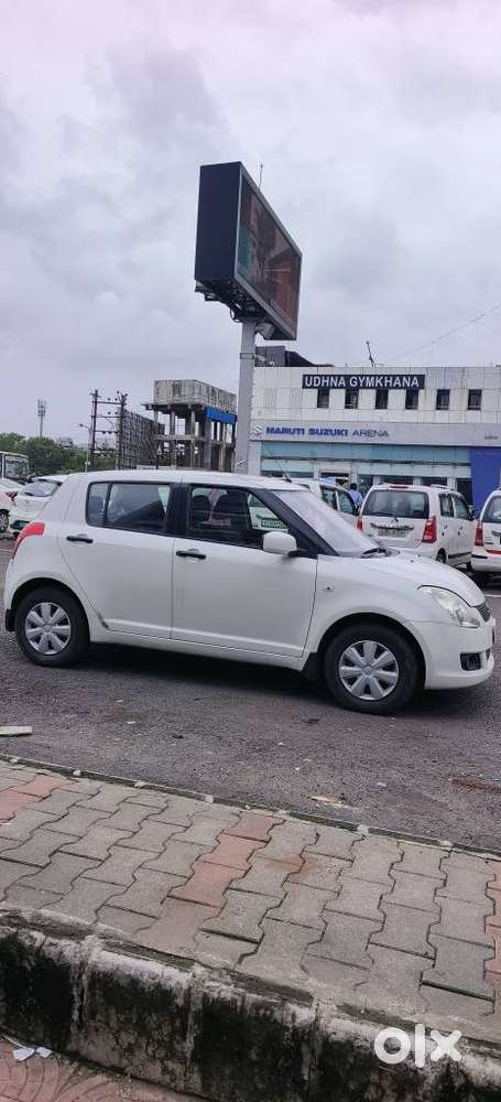 Maruti Suzuki Swift, 2009, Petrol