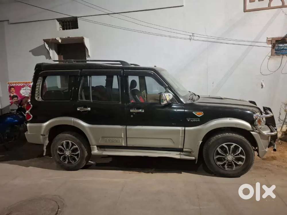 Mahindra Scorpio 2010 Diesel Manual