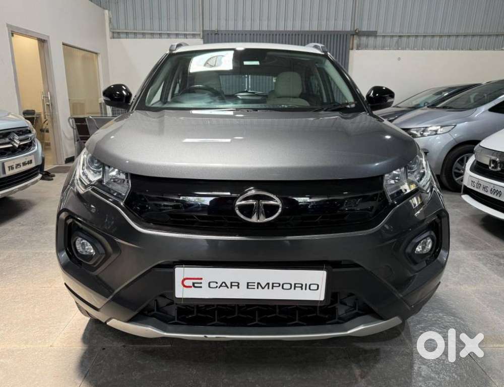 Tata Nexon 1.2 Revotron Xza Plus (o) Amt, 2020, Petrol