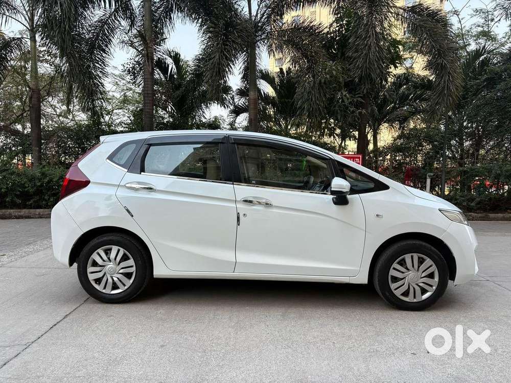 Honda Jazz 1.2 I-vtec – Best For Long Drives & City Driving