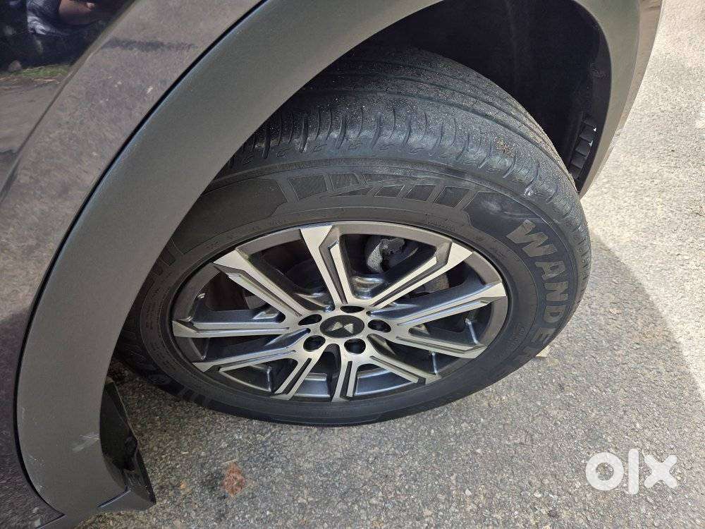 Mahindra Xuv700 2.2 Ax 7 Diesel Mt Luxury Pack Str, 2024, Diesel