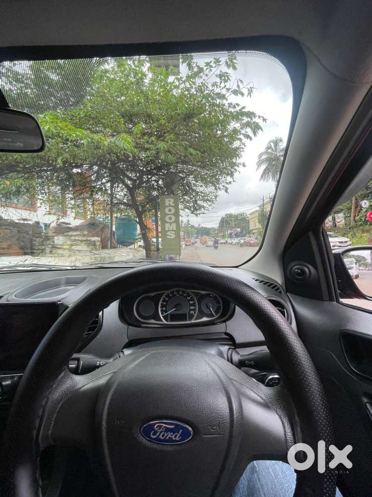 Ford Car Petrol 2016
