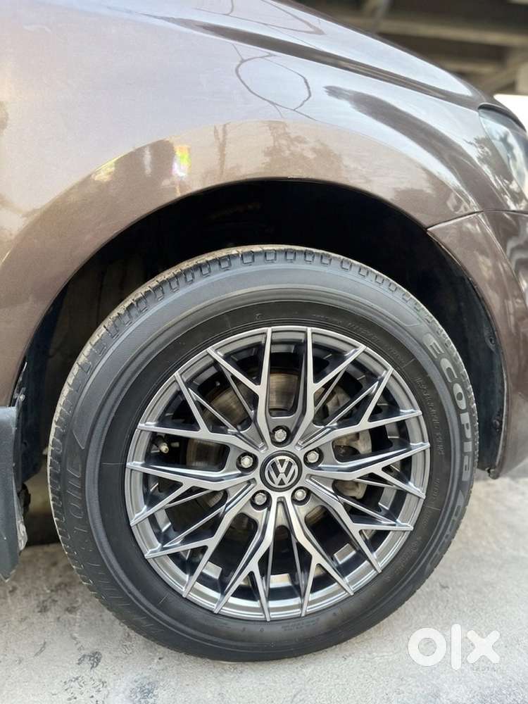 Volkswagen Polo Petrol 2019