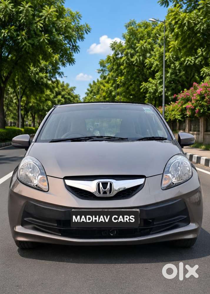 Honda Brio S (o) Mt, 2015, Petrol