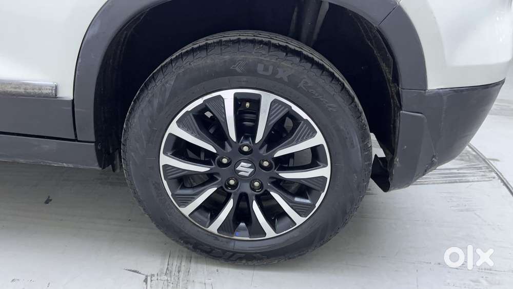 Maruti Suzuki Vitara Brezza 1.5 Zxi Plus At, 2020, Petrol