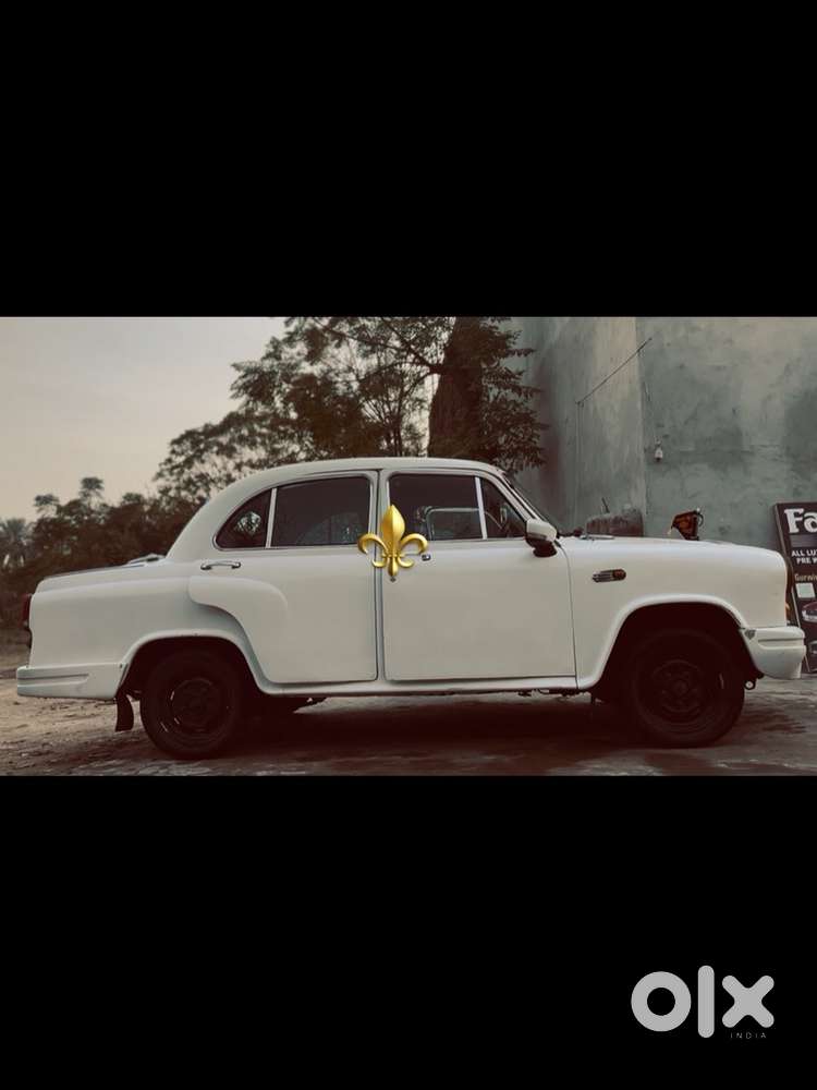 Ambassador Ambassador 2010 Petrol Well Maintained