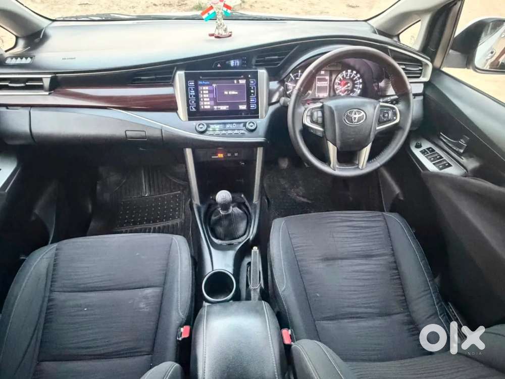 Toyota Innova Crysta 2.4 V 7 Str, 2017, Diesel