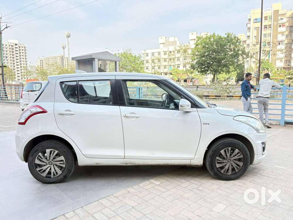 Maruti Suzuki Swift 1.2 Vxi (o), 2017, Petrol