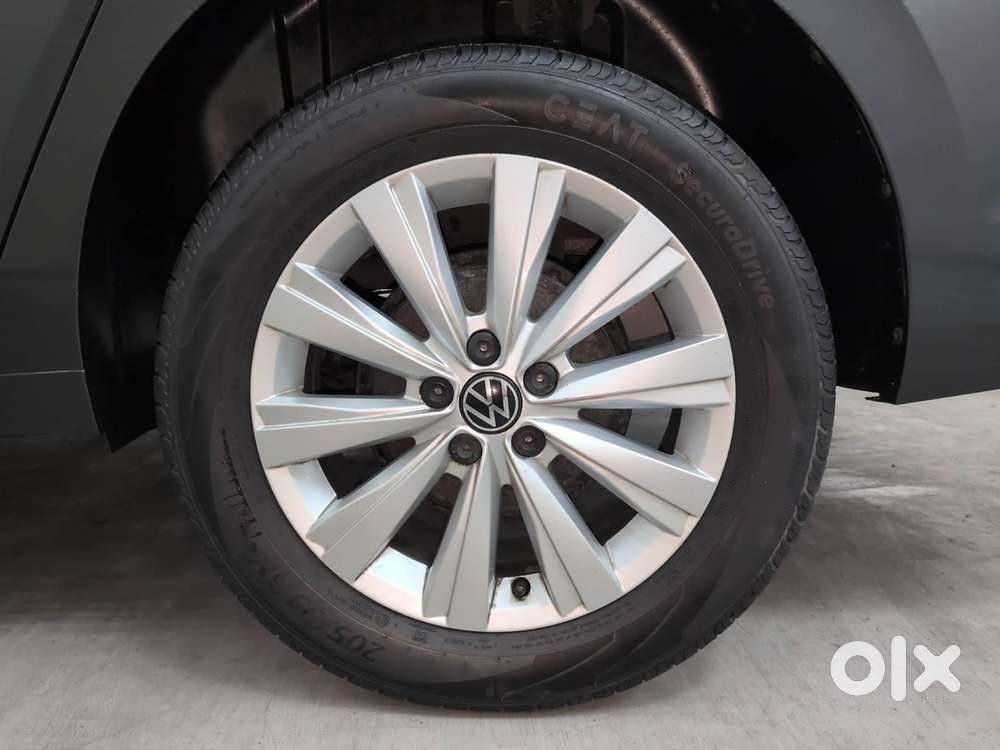 Volkswagen Virtus Highline Plus 1.0 Tsi At, 2022, Petrol