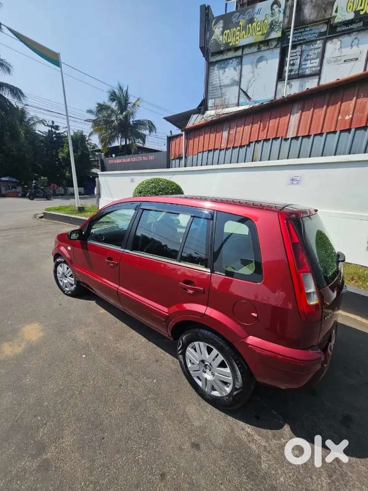 Ford Fusion +2009 Last No Replacement  Good New Appollo Tyrers Alloy