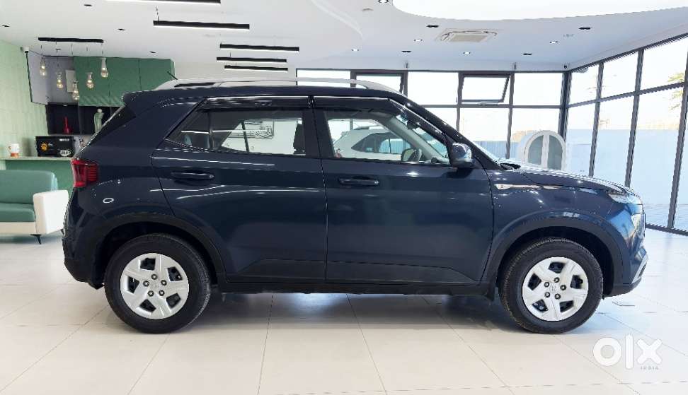 Hyundai Venue S Diesel, 2021, Diesel