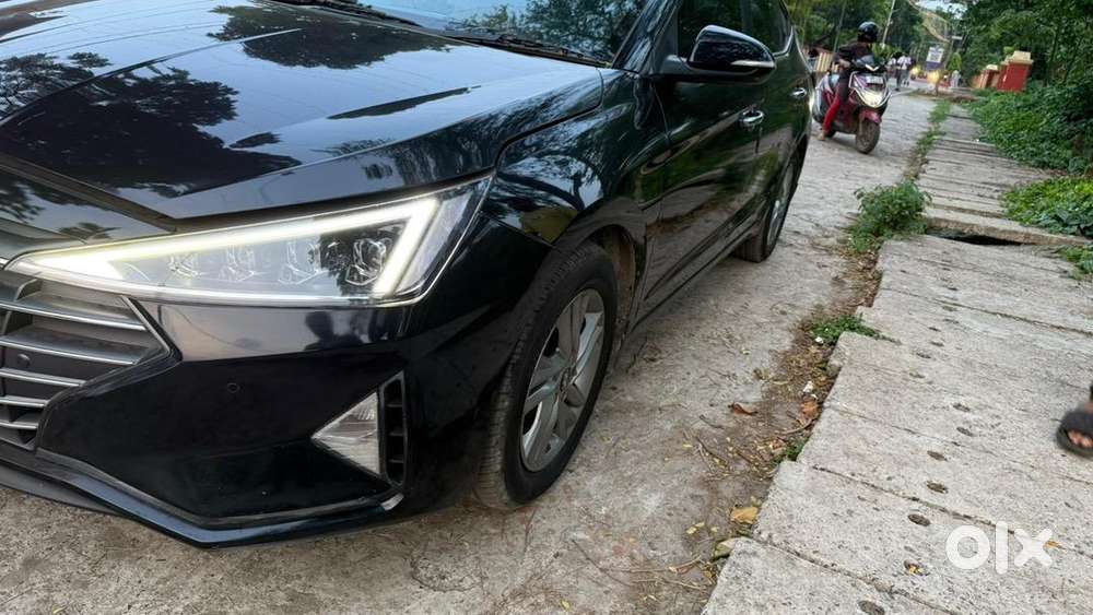 Hyundai Elantra 2020 Petrol Well Maintained