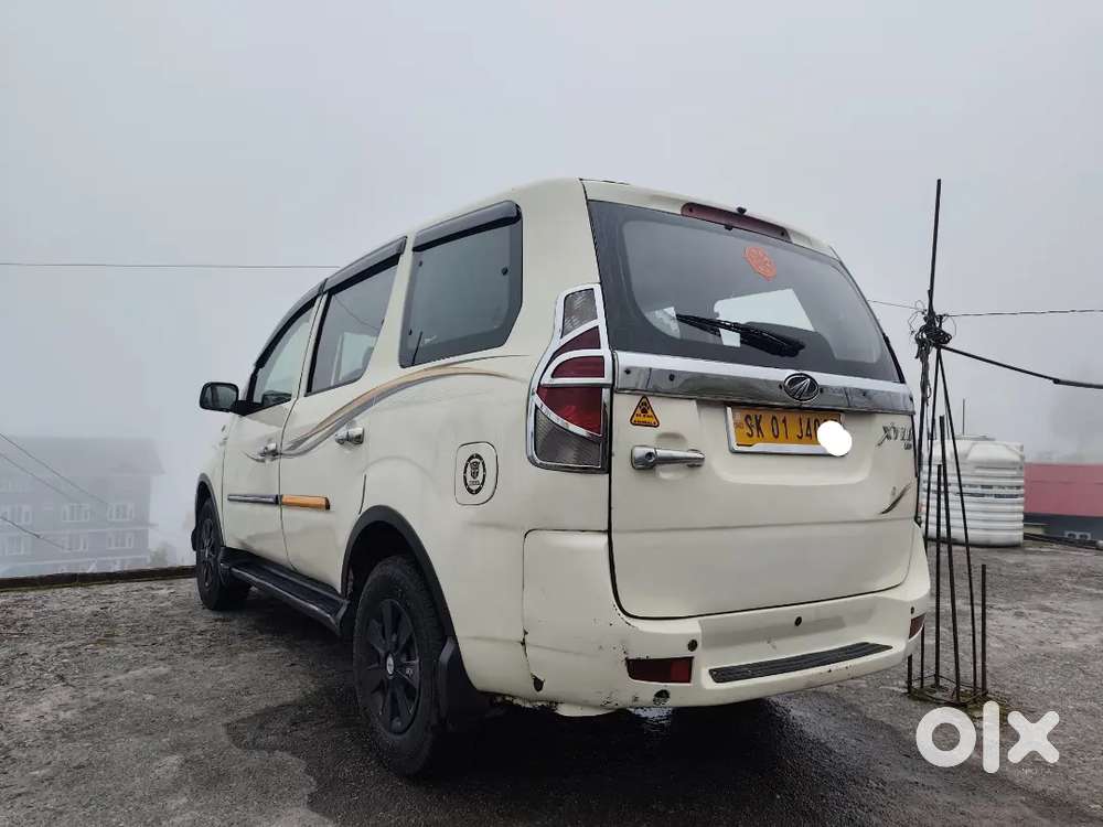 Mahindra Xylo Diesel 2012 Car