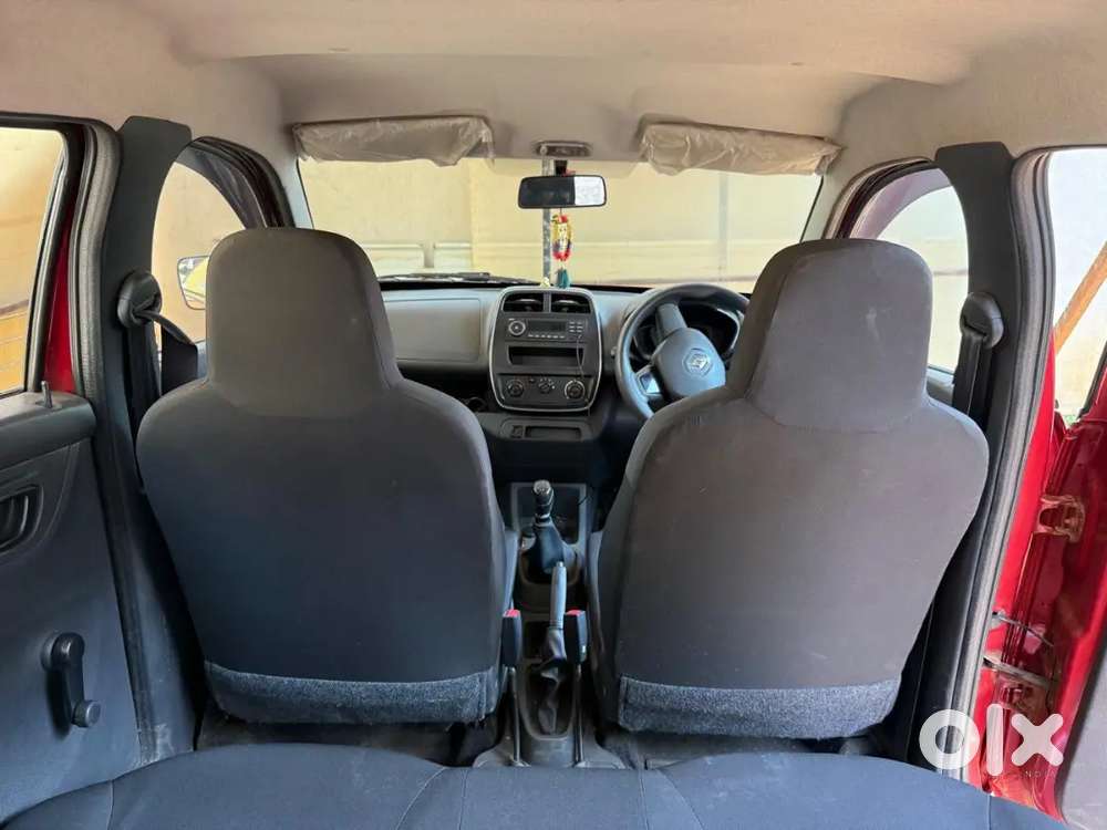 Renault Kwid: Well Maintained, 5 Seater Hatchback