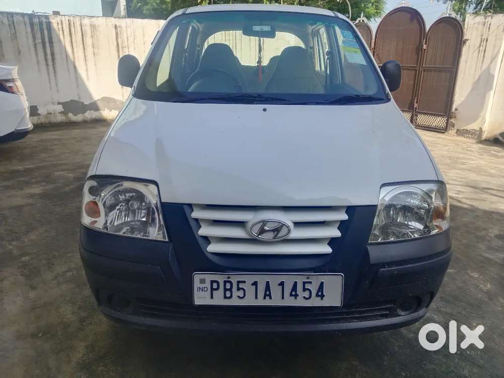 New Car With First Owner New Service Well Condition