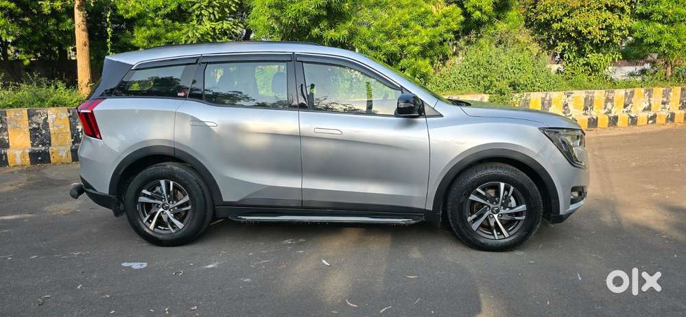 Mahindra Xuv700 2.2 Ax 5 Diesel At Str, 2022, Diesel
