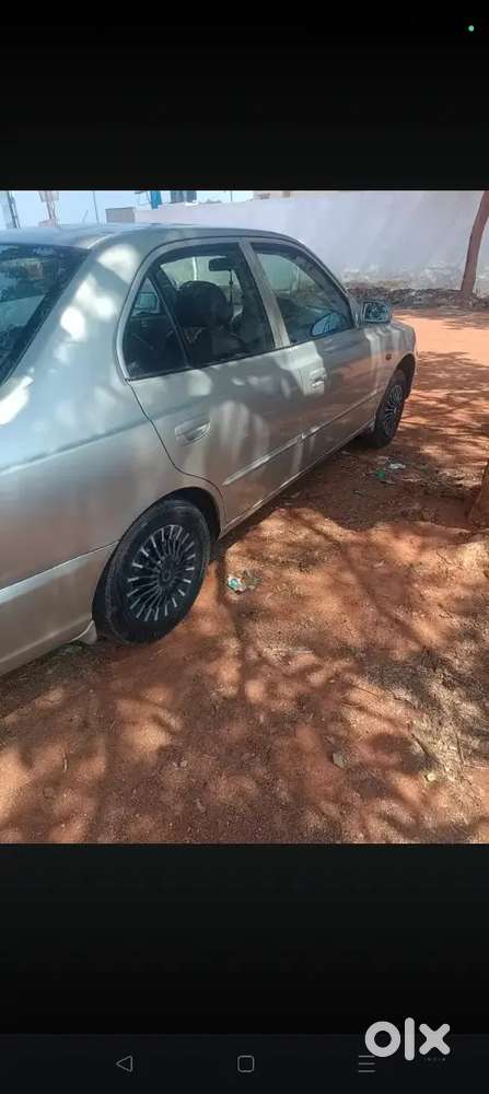 Hyundai Accent 2002 Petrol Well Maintained.