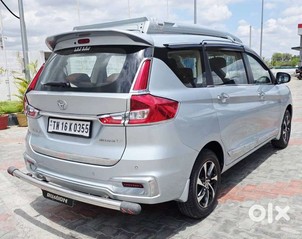 Toyota Rumion V Mt, 2023, Petrol