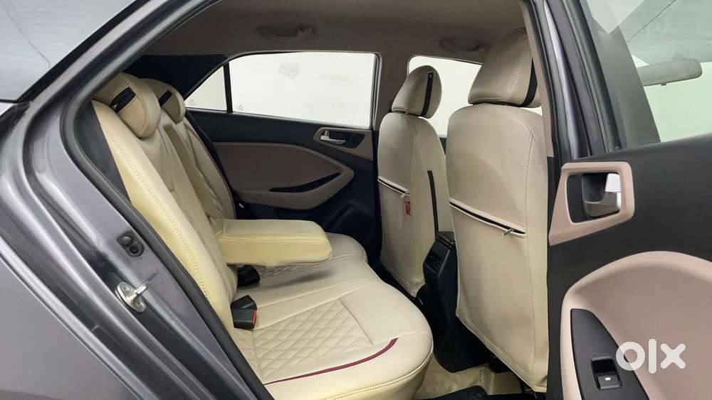 Hyundai Elite I20 1.2 Asta (o) Cvt, 2019, Petrol