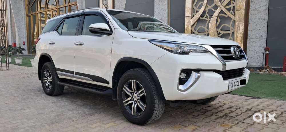 Toyota Fortuner 4x2 At 2.8 Diesel, 2020, Diesel