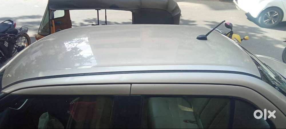 Maruti Suzuki Swift Dzire (2012)(petrol)