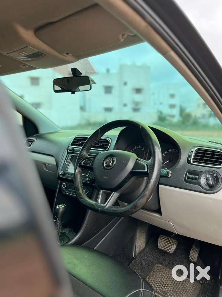 Skoda Superb Automatic 2022