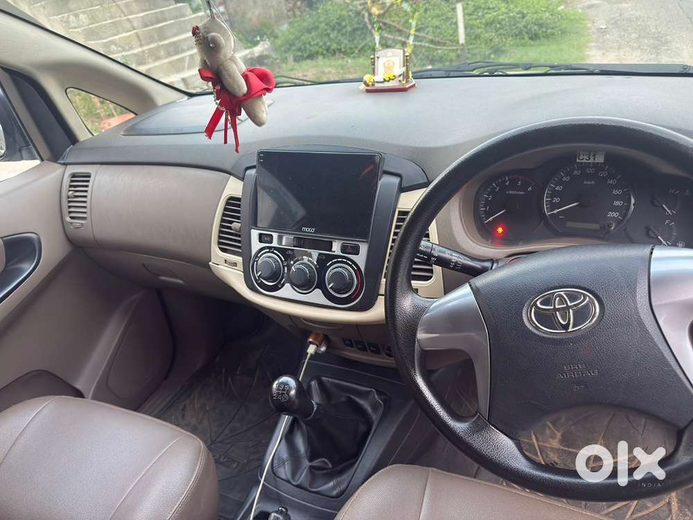 Toyota Innova 2015 Diesel Manual In Excellent Condition