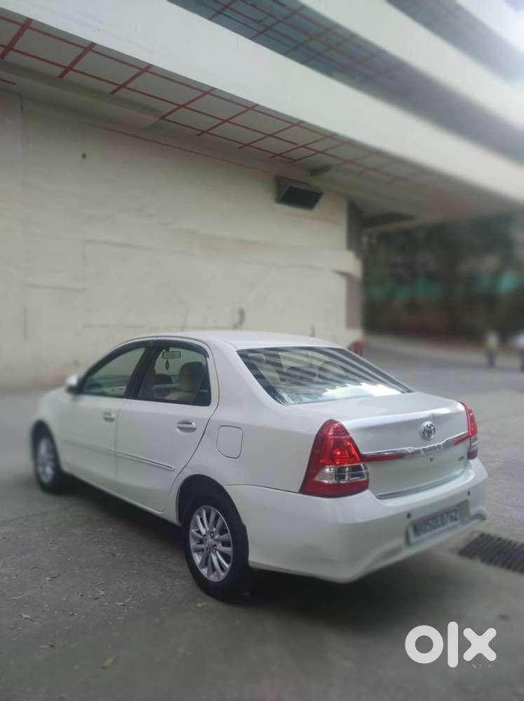Toyota Etios Vx Limited Edition, 2017, Petrol