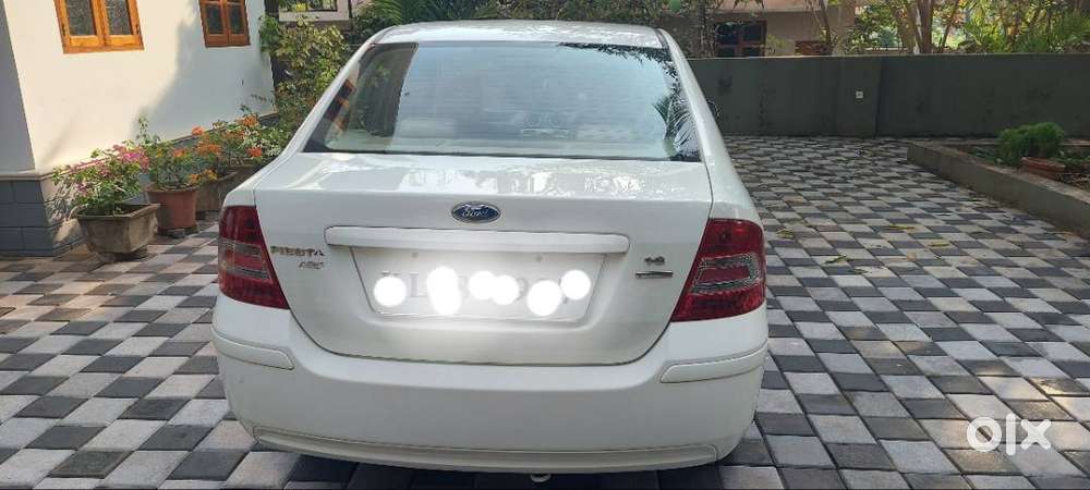 Ford Fiesta 1.6 Zxi Abs  67k Kms  Showroom Condition