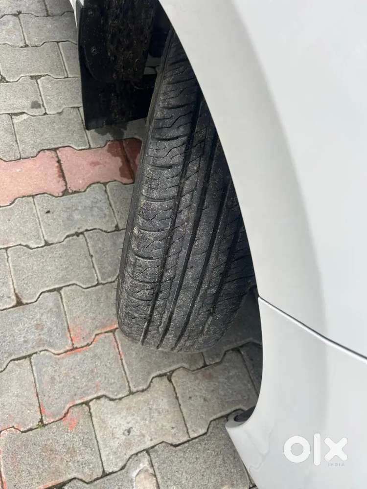 Toyota Innova Crysta 2022 Diesel 142000 Km Driven