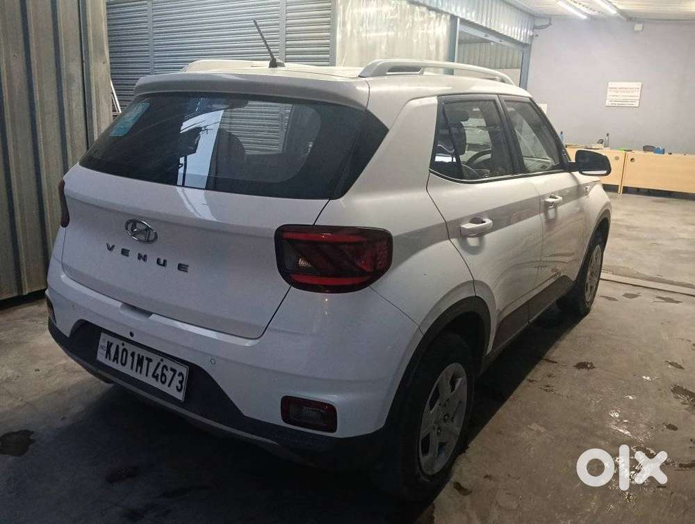 Hyundai Venue S Mt 1.2 Kappa, 2019, Petrol