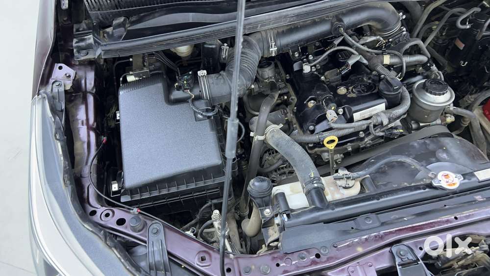 Toyota Innova Crysta 2.7 Zx At, 2016, Petrol
