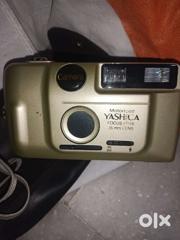 Camera yashica