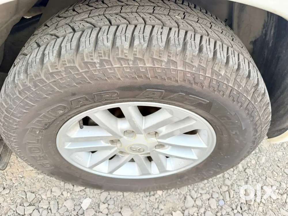 Fortuner Auto 4x2 Fully Loaded