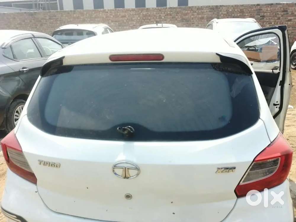 Tata Tiago Xza Plus 2018 Petrol Amt
