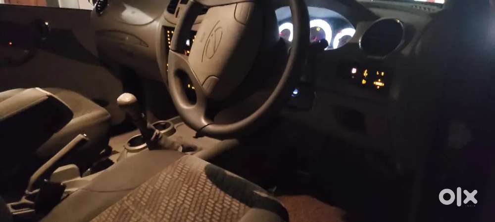 Mahindra Quanto 1.5 C8 2015 Diesel Car