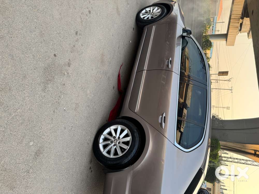 Skoda Superb 2.0 Elegance Tdi Cr At