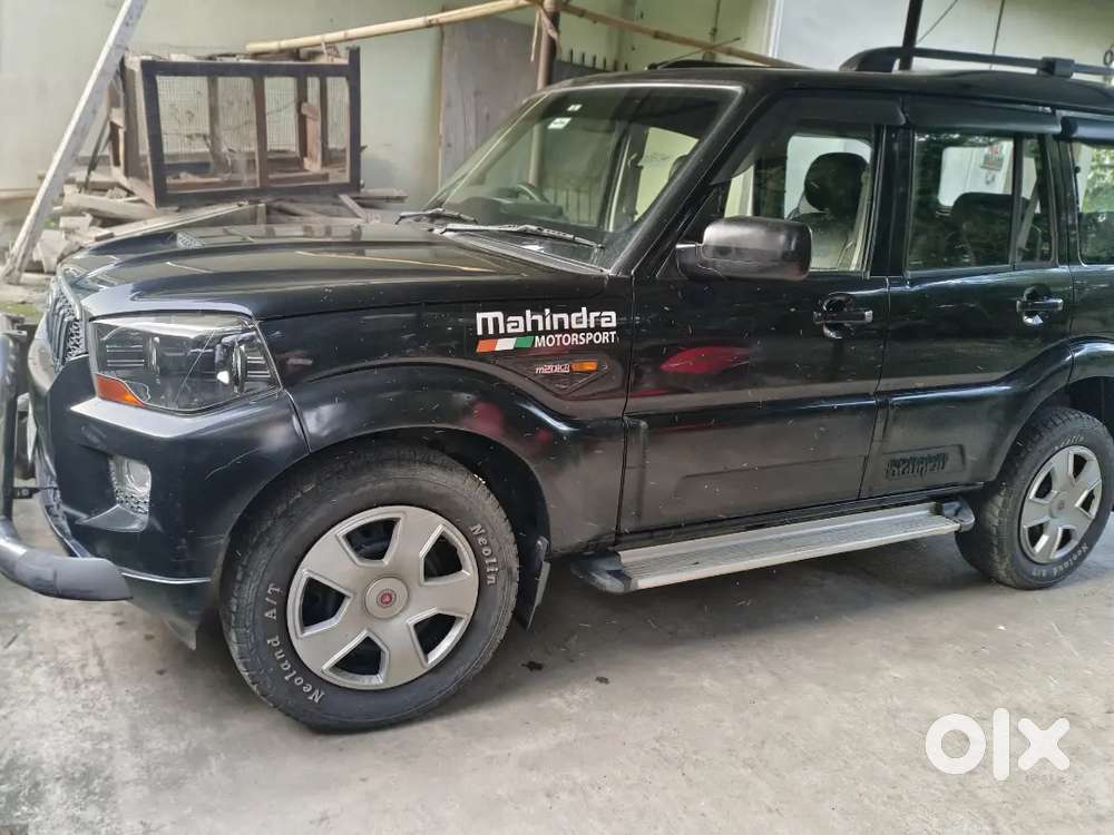 Mahindra Scorpio 2017 Diesel 65216 Km Driven