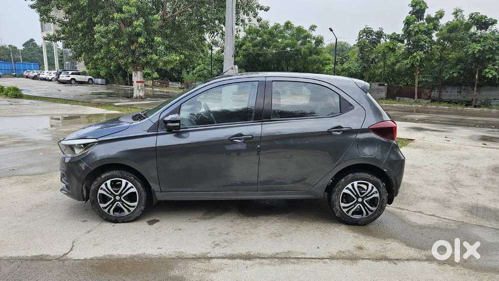 Tata Tiago 1.2 Revotron Xt Cng, 2022, Cng & Hybrids