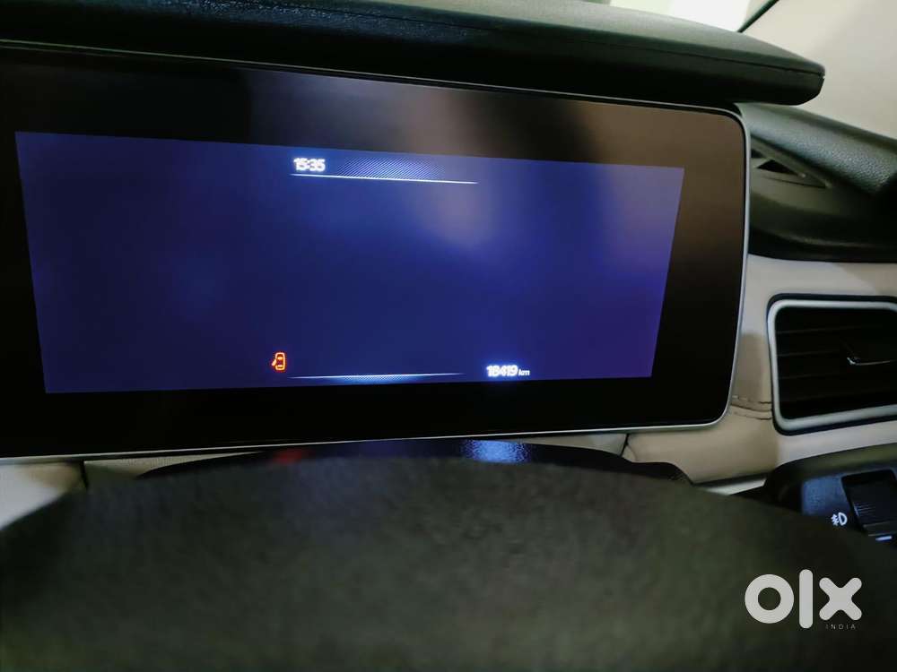 Mahindra Xuv700 2.2 Ax 7 Diesel Mt Str, 2022, Diesel