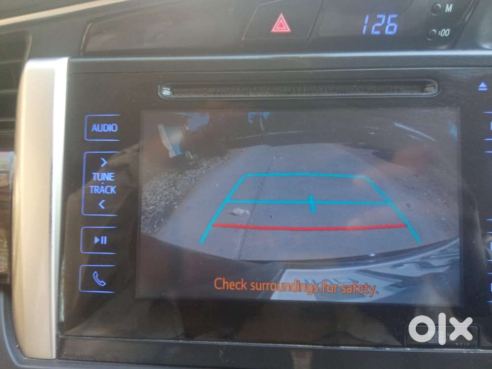 Toyota Innova Crysta 2.8z Automatic, 2016, Diesel