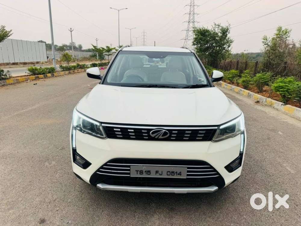 Mahindra Xuv300 W8 (o) 1.5 Diesel Amt, 2021, Diesel