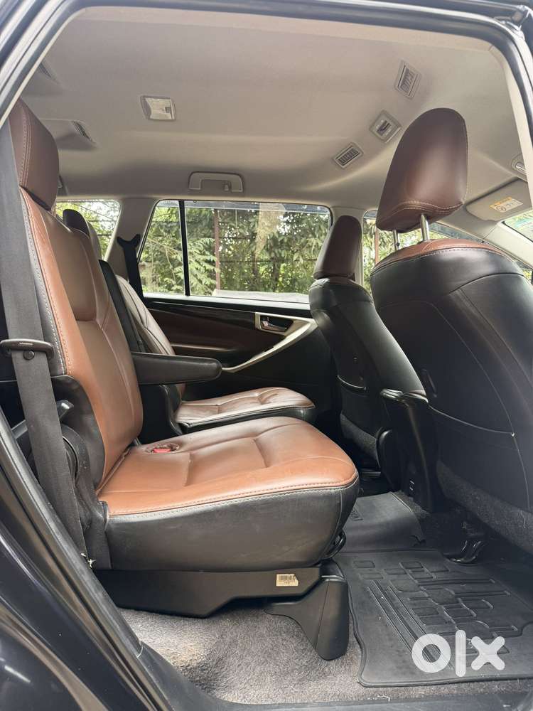 Toyota Innova Crysta 2.8 Gx At 7 Str, 2022, Diesel