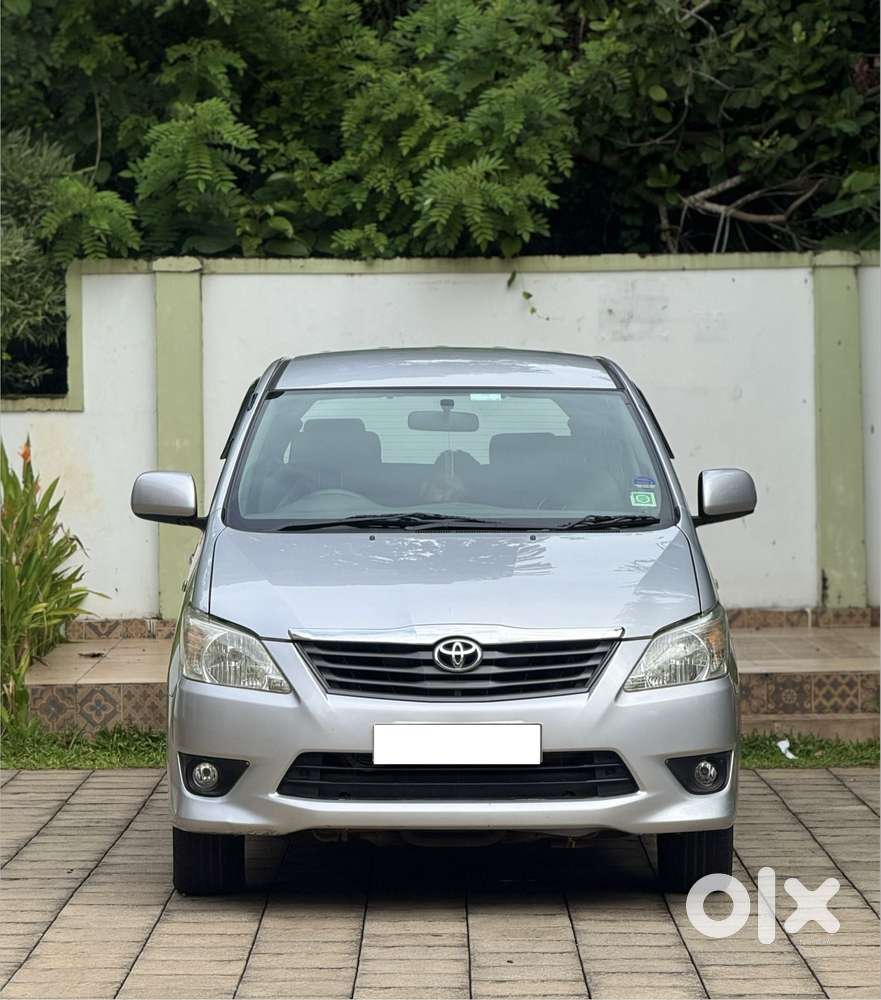 Toyota Innova 2.0 Gx 8 Seater, 2012, Diesel