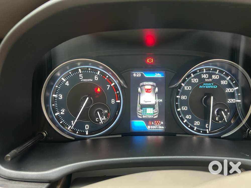 Maruti Suzuki Ertiga Smart Hybrid Zxi+ 2025