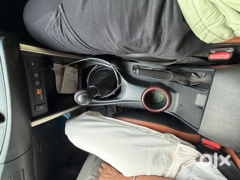 Toyota Innova Crysta 2.4 Gx Mt, 2018, Diesel